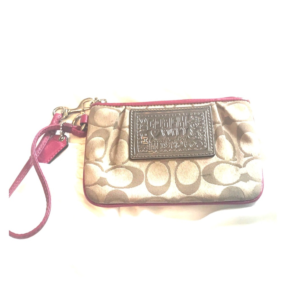 Coach Poppy wristlet